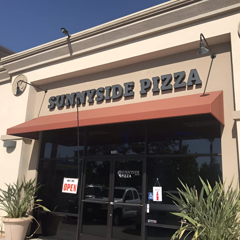 Welcome to Sunnyside Pizza🍕