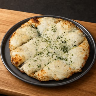 GARLIC CHEESE BREAD